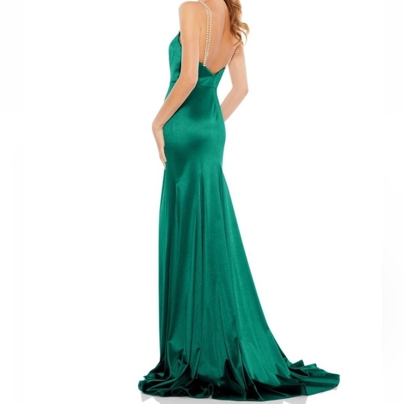 IEENA FOR MAC DUGGAL Emerald Satin Sheath Gown with crystal straps 10 NWOT - Picture 2 of 9